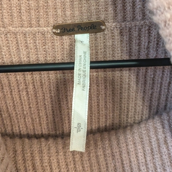 Free People Softly Structured Knit Tunic Sweater Women's Size Small - Picture 5 of 7